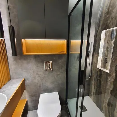 Adell Miramare Golden Loft