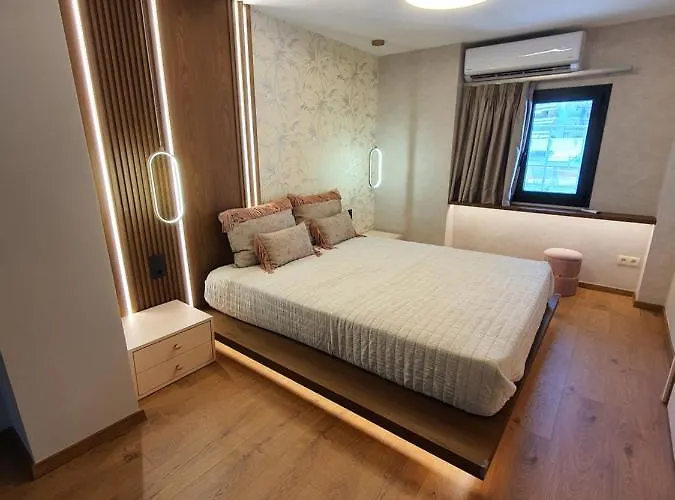 Adell Miramare Golden Loft Lägenhet *